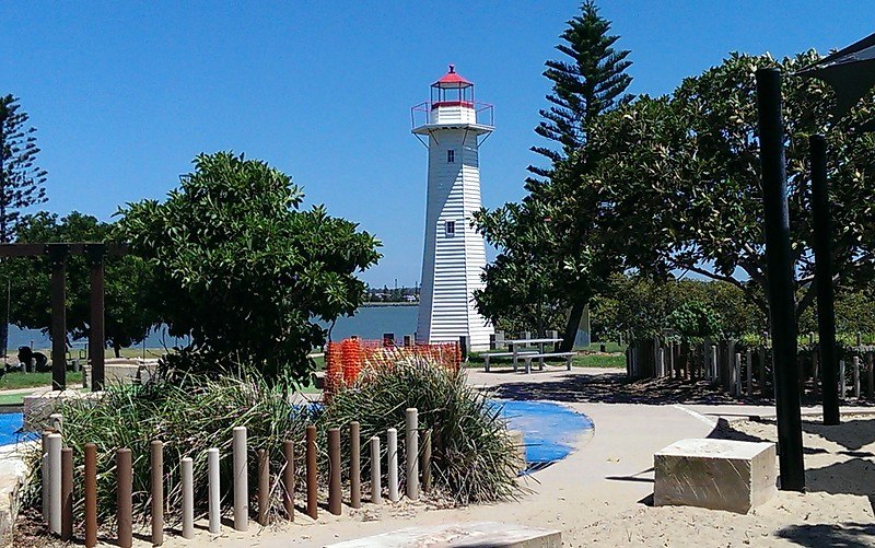  Point Cleveland Lighthouse
Keywords: Queensland;Australia;Brisbane