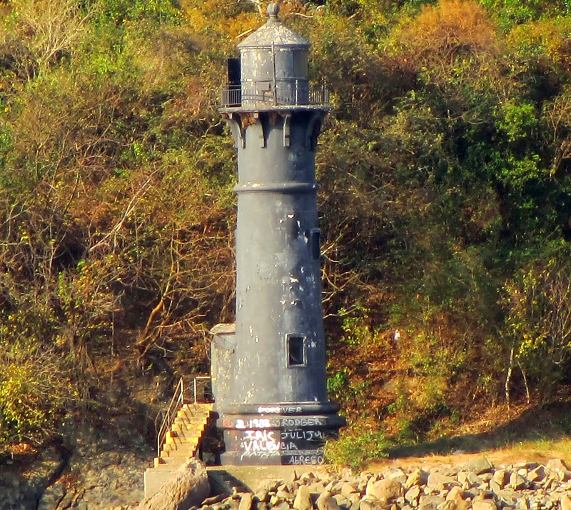 Panama Canal / Balboa Southbound Rear Lighthouse
Keywords: Panama;Panama Canal