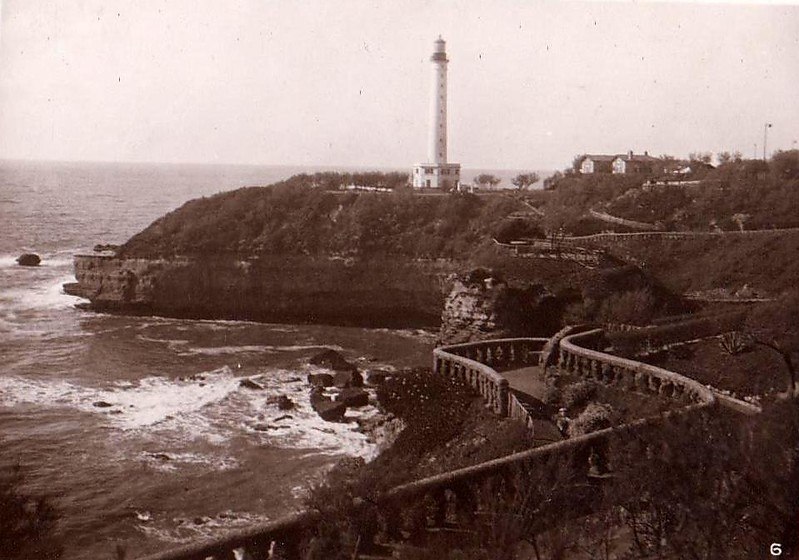 Pointe Saint-Martin Lighthouse
Keywords: Biarritz;France;Aquitaine;Bay of Biscay;Historic