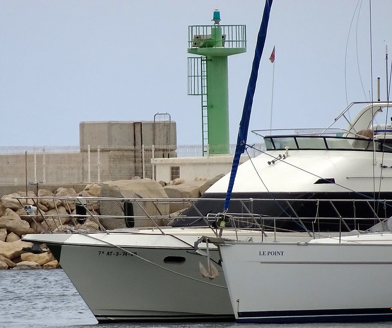 Puerto de Alicante / Fishing Harbour E Breakwater Head light
Keywords: Alicante;Mediterranean sea;Spain