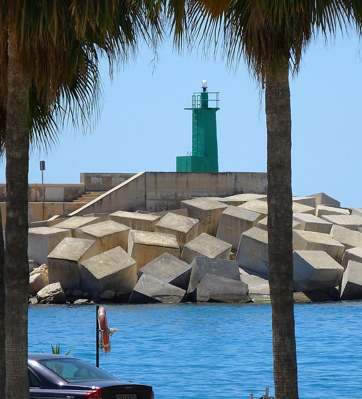 Puerto de Villajoyosa / E Breakwater Head light
Keywords: Mediterranean sea;Spain;Valencia
