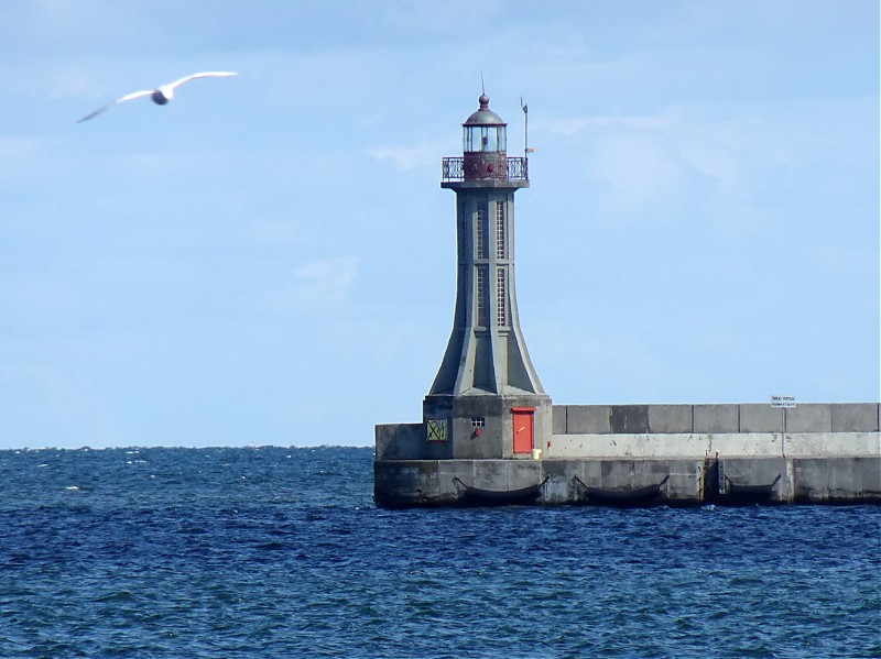 Gdynia / Entrance South lighthouse
Keywords: Poland;Baltic Sea;Gdynia