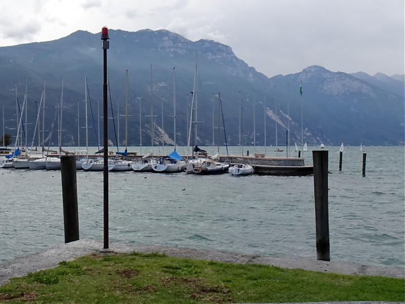  Riva del Garda / Marina / Breakwaterhead opposit the Lighthouse
Keywords: Italy;Lake Garda;Trento