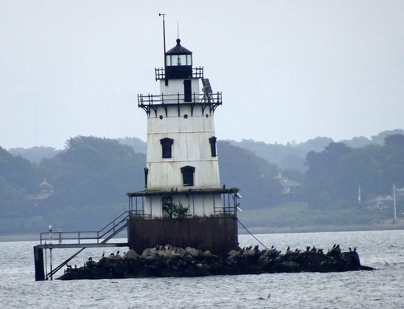 Rhode island / Conimicut lighthouse
Keywords: United States;Rhode island;Atlantic ocean;Offshore