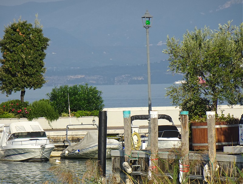 Lake Garda / Lazise / Porto Vecchio / East light
Keywords: Italy;Lake Garda