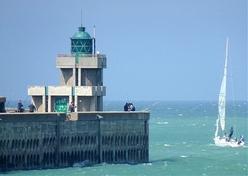 Dieppe / W Jetty Head lighthouse
Keywords: France;Dieppe;English channel;Normandy