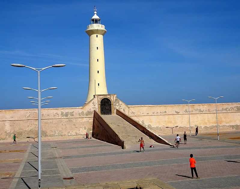Rabat lighthouse
Keywords: Rabat;Morocco;Atlantic ocean