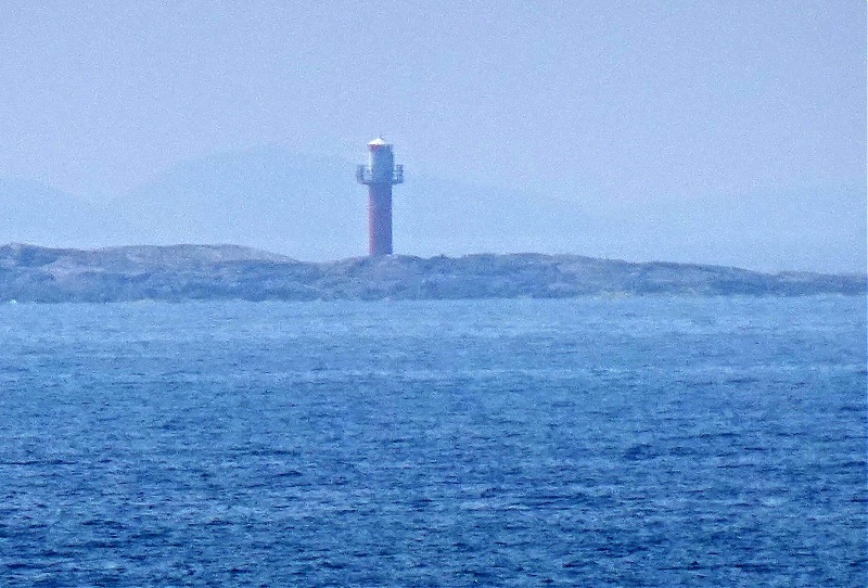 Gunnarstenarna lighthouse
Keywords: Stockholm Archipelago;Stockholm;Sweden;Baltic sea