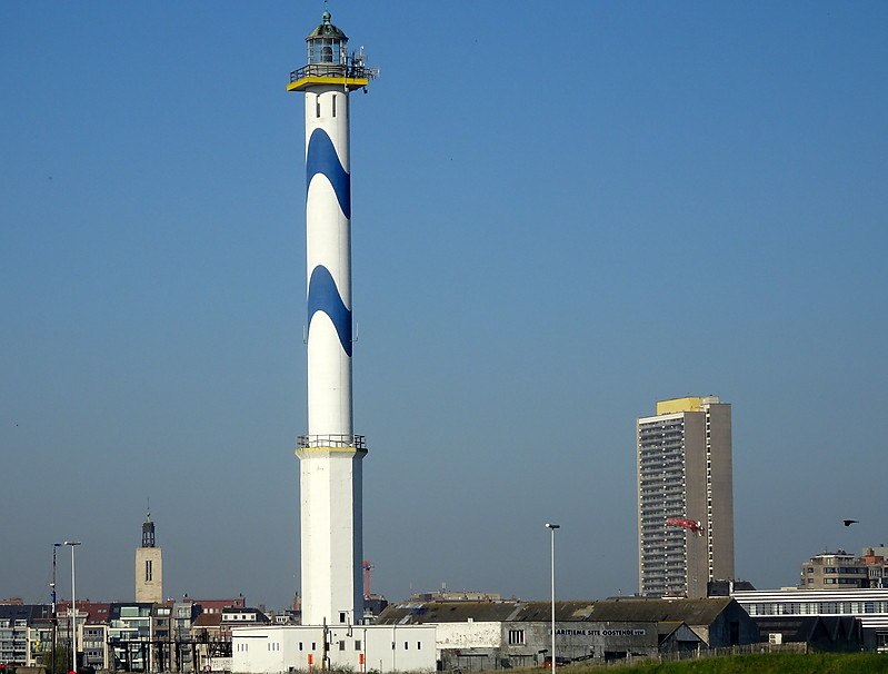 Oostende lighthouse
AKA Lange Nelle
Keywords: Belgium;Oostende;North Sea