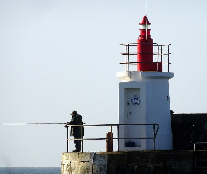 Port Maria / Brise-lames Sud Head light
Keywords: Port Maria;Brittany;France;Bay of Biscay;Quiberon