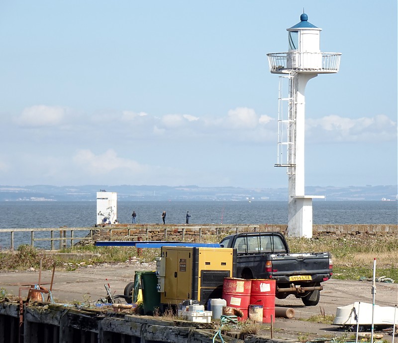 Granton / Middle Pier Lighthouse
Keywords: Granton;Edinburgh;Scotland;United Kingdom
