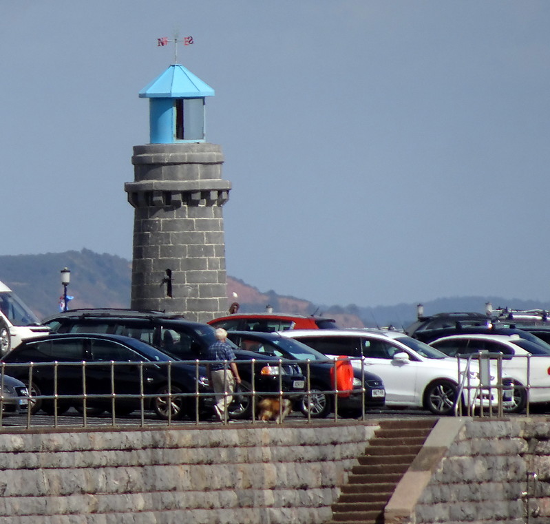 Teignmouth lighthouse (The Den)
Keywords: United Kingdom;England;England Channel;Devon