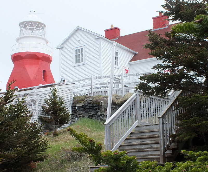 Newfoundland / Twillingate / Long Point Devils Cove Head lighthouse
AKA Twillingate
autorship: Brigitte Adam, Berlin
Keywords: Canada;Newfoundland;Atlantic ocean
