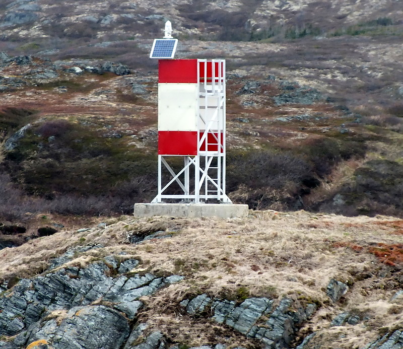 Newfoundland / Goose Cove / Mouse Island light
autorship: Brigitte Adam, Berlin
Keywords: Canada;Newfoundland;Atlantic Ocean