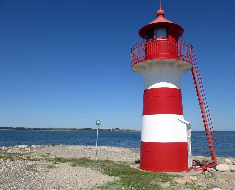 Midtjylland / Grisetaodde Lighthouse
Keywords: Oddesund;Denmark;Struer