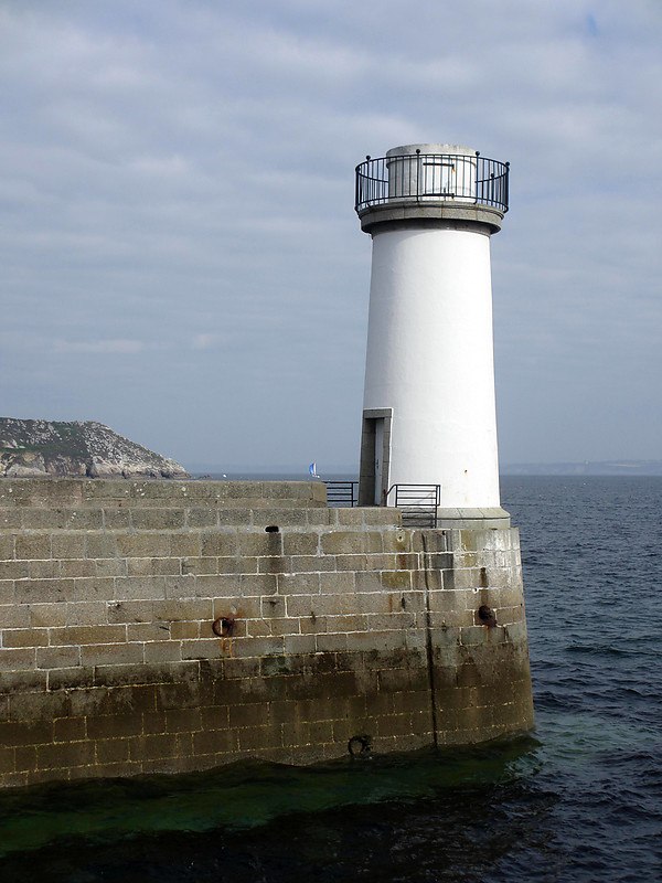 Brittany / Southern Finistere / Camaret-sur-Mer lighthouse
Keywords: Brittany;France;Camaret-sur-mer;Bay of Biscay