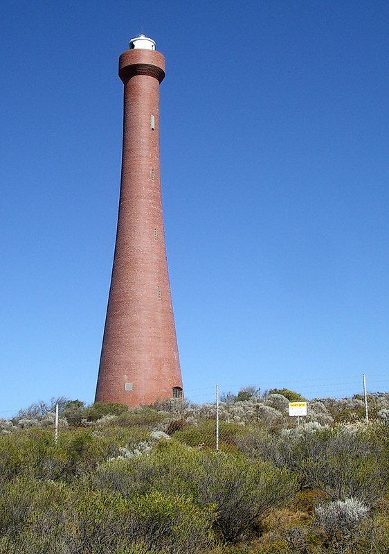 Guilderton lighthouse
AKA Moore River
Keywords: Guilderton;Australia;Western Australia;Indian ocean