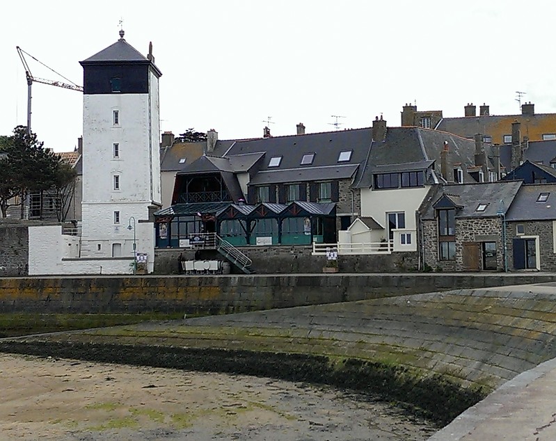 Port Saint Malo / Les Bas-Sablons / Ldg Lts Front 
Keywords: Brittany;Saint Malo;France;English channel