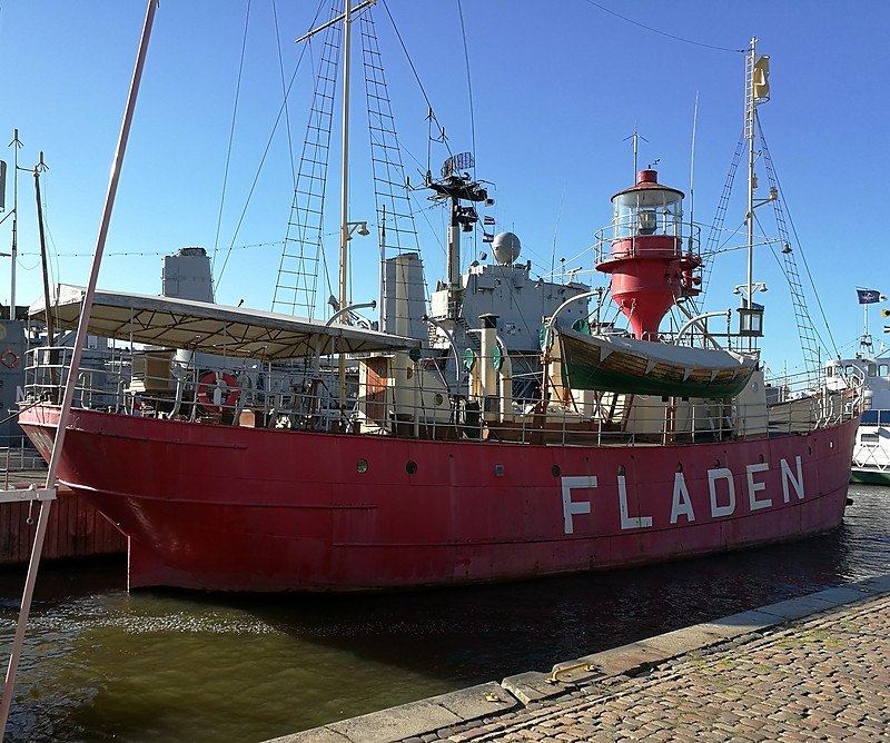 Göteborg / Fyrskepp 29 Fladen
Keywords: Gothenburg;Sweden;Kattegat;Lightship