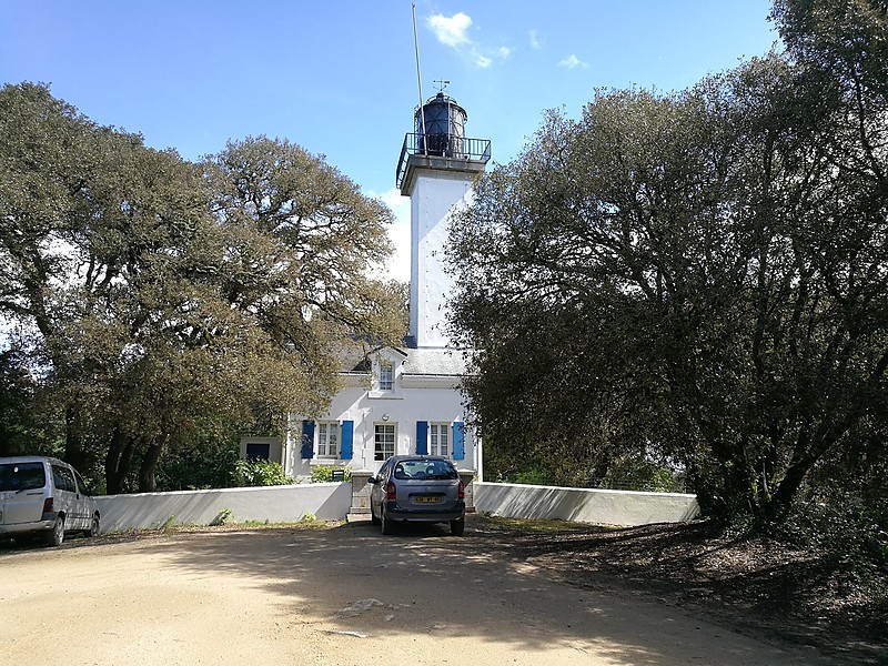 Île de Noirmoutier / Pointe des Dames lighthouse
Keywords: France;Bay of Biscay;Pays de la Loire;Ile de Noirmoutier