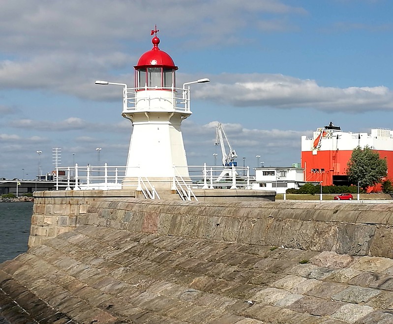 Malmö Hamn / Range front lighthouse
Keywords: Sweden;Oresund;Malmo