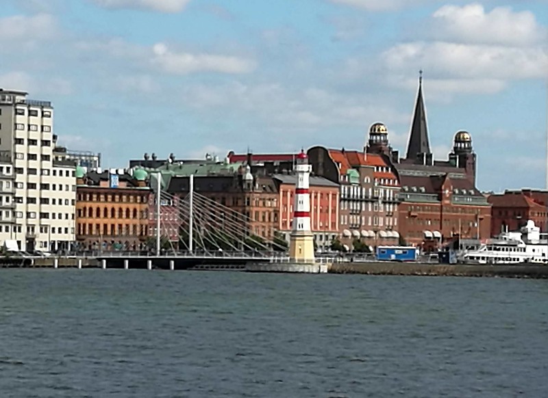 Malmö lighthouse
Keywords: Sweden;Oresund;Malmo