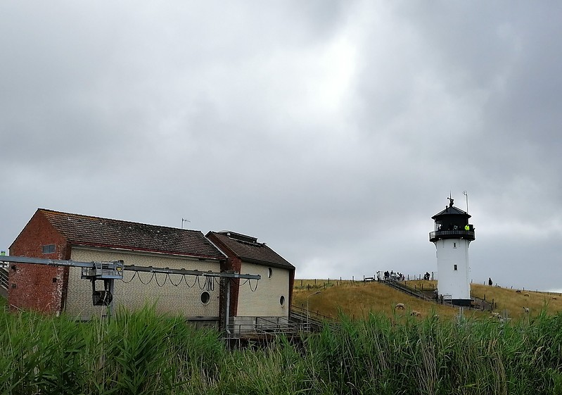 Altenbruch / Front Lighthouse
Keywords: North sea;Germany;Elbe;Altenbruch