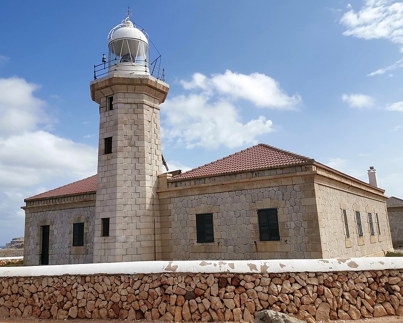 Menorca / Cabo Nati lighthouse
Keywords: Spain;Menorca;Balearic Islands;Mediterranean sea