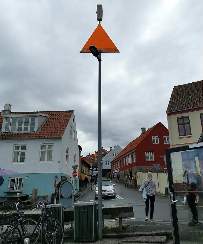 Bornholm / Gudhjem Havn / S approach Ldg Lts Front
Keywords: Denmark;Bornholm;Baltic Sea