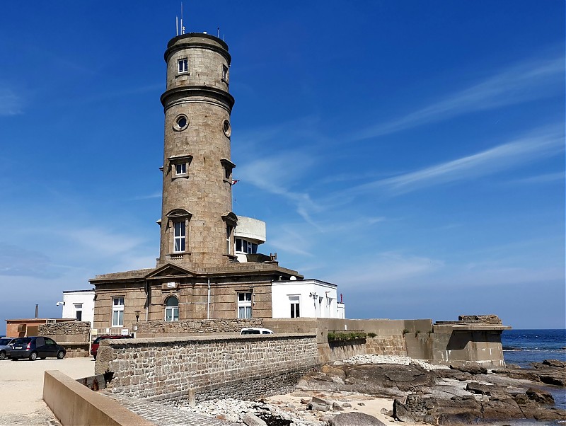Pointe de Barfleur Gatteville (1)  lighthouse
Keywords: France;Brittany;English Channel;Barfleur;Vessel Traffic Service