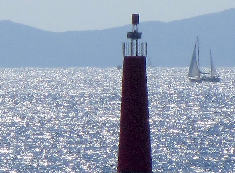Ajaccio / Ecual De La Citadel Lighthouse
Keywords: Corsica;Ajaccio;France;Mediterranean sea;Offshore