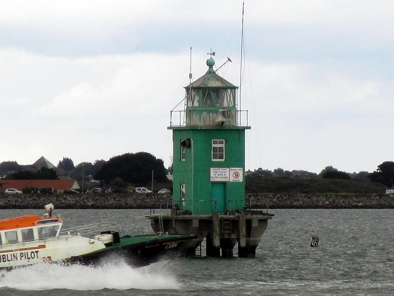 Dublin / North Bank Lighthouse
Keywords: Dublin;Irish sea;Ireland