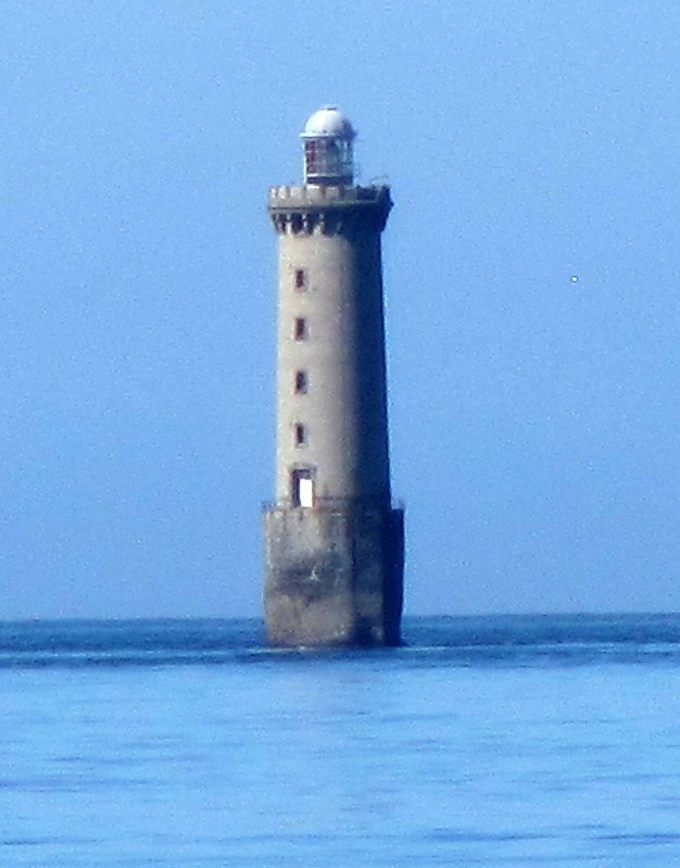 Brittany / Northern Finistere / Kereon lighthouse
AKA Men-Tensel
Keywords: Brittany;France;Bay of Biscay;Offshore
