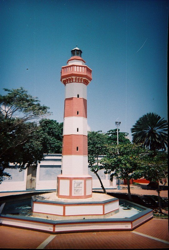 Isla Margarita / La Puntilla de Porlamar lighthouse
Keywords: Caribbean sea;Venezuela;Isla Margarita