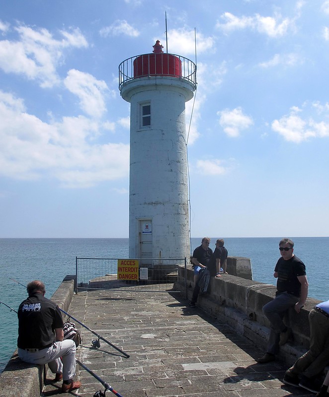 Brittany / Passe de l'Est Jetée de Raoulic Head lighthouse
Keywords: Brittany;France;Bay of Biscay