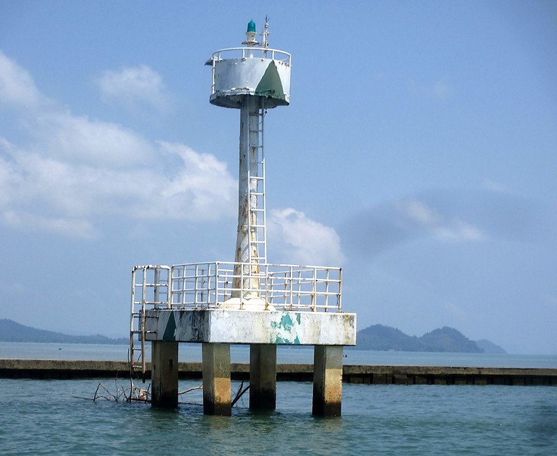 Southern Thailand / Lang Suan / North Breakwater light
Keywords: Gulf of Thailand;Thailand