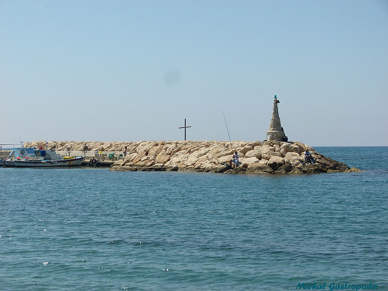 Dhekelia Fisher Harbour Entrance Light
Photo from may 2014
Keywords: Cyprus;Mediterranean sea