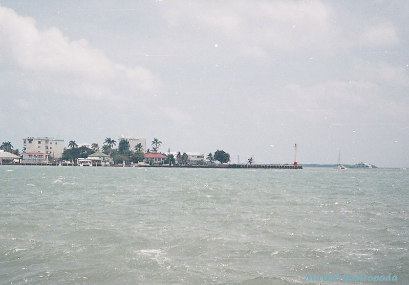 Fort George Lighthouse in Belize City
March 2004, sorry for the bad quality of this photo
Keywords: Belize City;Caribbean Sea;Belize