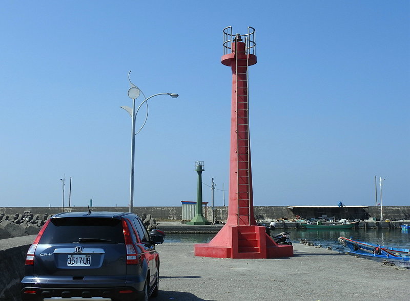 Yung-An fishing Port  / South Breakwater Light
the online list of lights Alex said that
F4626.46 = P4626.51
Keywords: Taiwan;Taiwan Strait;Yung-An