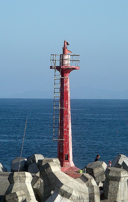 Shinlan fishing port head light
Keywords: Taiwan;Shinlan;Philippine sea