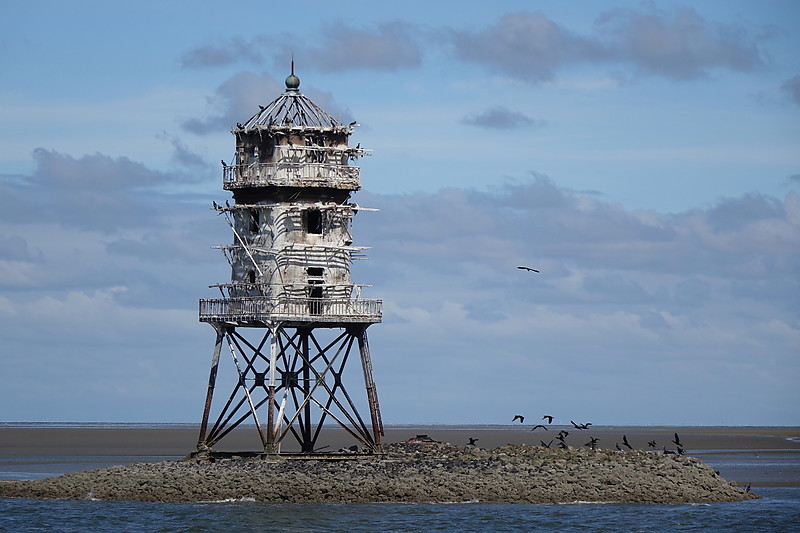 North Sea / Weser / Untereversand lighthouse  ("Cormorant-tower")
AKA Kormoranturm
Keywords: North Sea;Weser;Offshore;Germany
