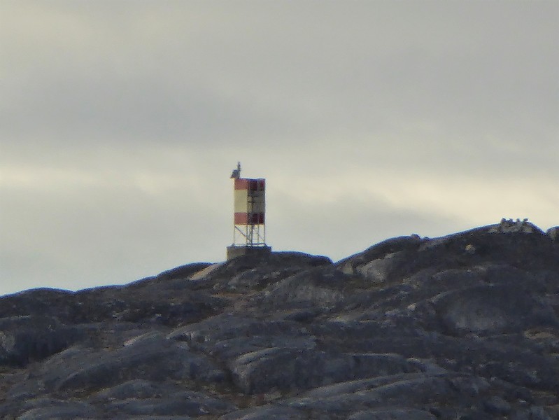 Labrador / Double Island light
SE of Cape Makkovik, Labrador
Keywords: Atlantic ocean;Labrador sea;Labrador, Cape Makkovik;Canada