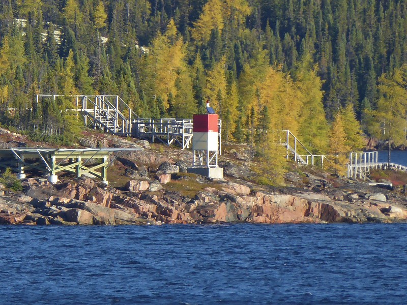 Labrador / Hart Head light
Hamilton Inlet near Rigolet 
Keywords: Atlantic ocean;Labrador sea;Canada;Labrador;Hamilton Inlet;Rigolet