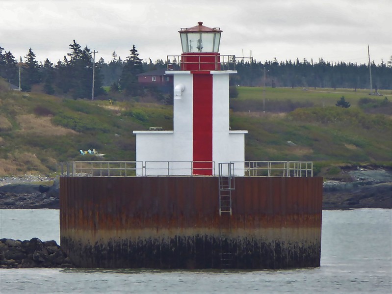 Nova Scotia / Bunker Island lighthouse
Keywords: Canada;Nova Scotia;Atlantic ocean;Yarmouth harbour