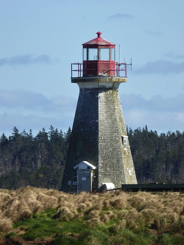 Nova Scotia / Westport Peter Island  Old lighthouse
Keywords: Canada;Nova Scotia;Grand Passage;Bay of Fundy