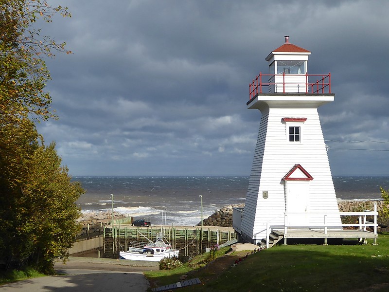 Nova Scotia / Hampton Lighthouse
Keywords: Canada;Nova Scotia;Bay of Fundy