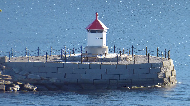 Fagerstrand Mole head lighthouse
Keywords: Norway;Oslofjord;Fagerstrand