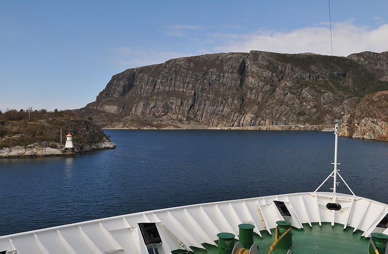 Stokkneset fyr
Keywords: Norway;Norwegian Sea;Afjord;Stokkholet