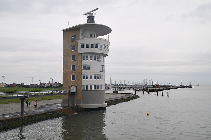 Cuxhaven traffic control tower
Keywords: North sea;Germany;Cuxhaven;Vessel Traffic Service