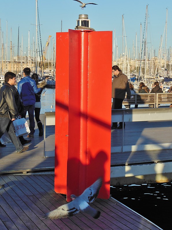 Barcelona / Rambla de Mar W Channel W side light
Keywords: Mediterranean Sea;Spain;Catalonia;Barcelona
